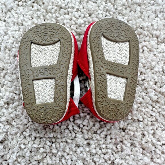 American Girl Doll Red Shoes Bow - Picture 2 of 2